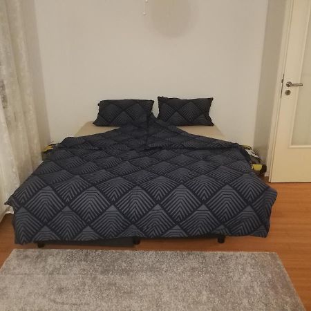 Iver Apartman Sesvete Bagian luar foto