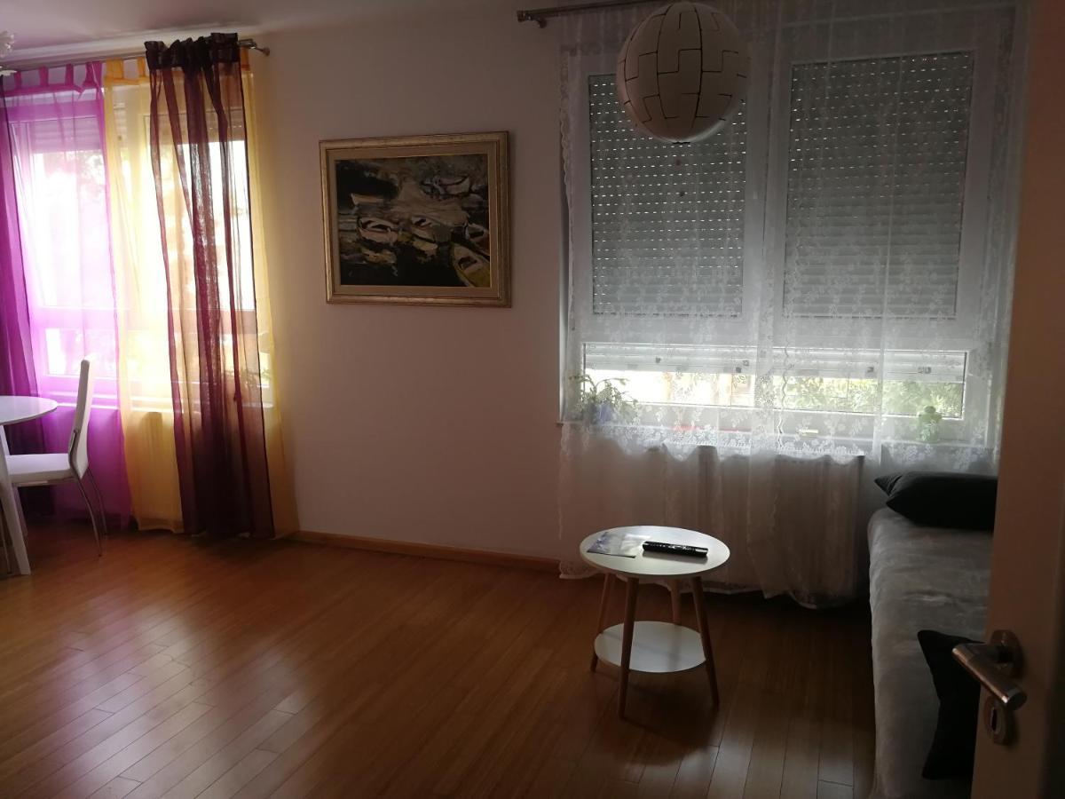 Iver Apartman Sesvete Bagian luar foto